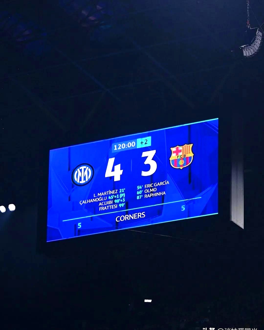 关于NBA季后赛倒计时，国际米兰赛前伤情更新，细节引发关注，赛场秩序良好，训练强度明显提升的信息-英雄联盟下注