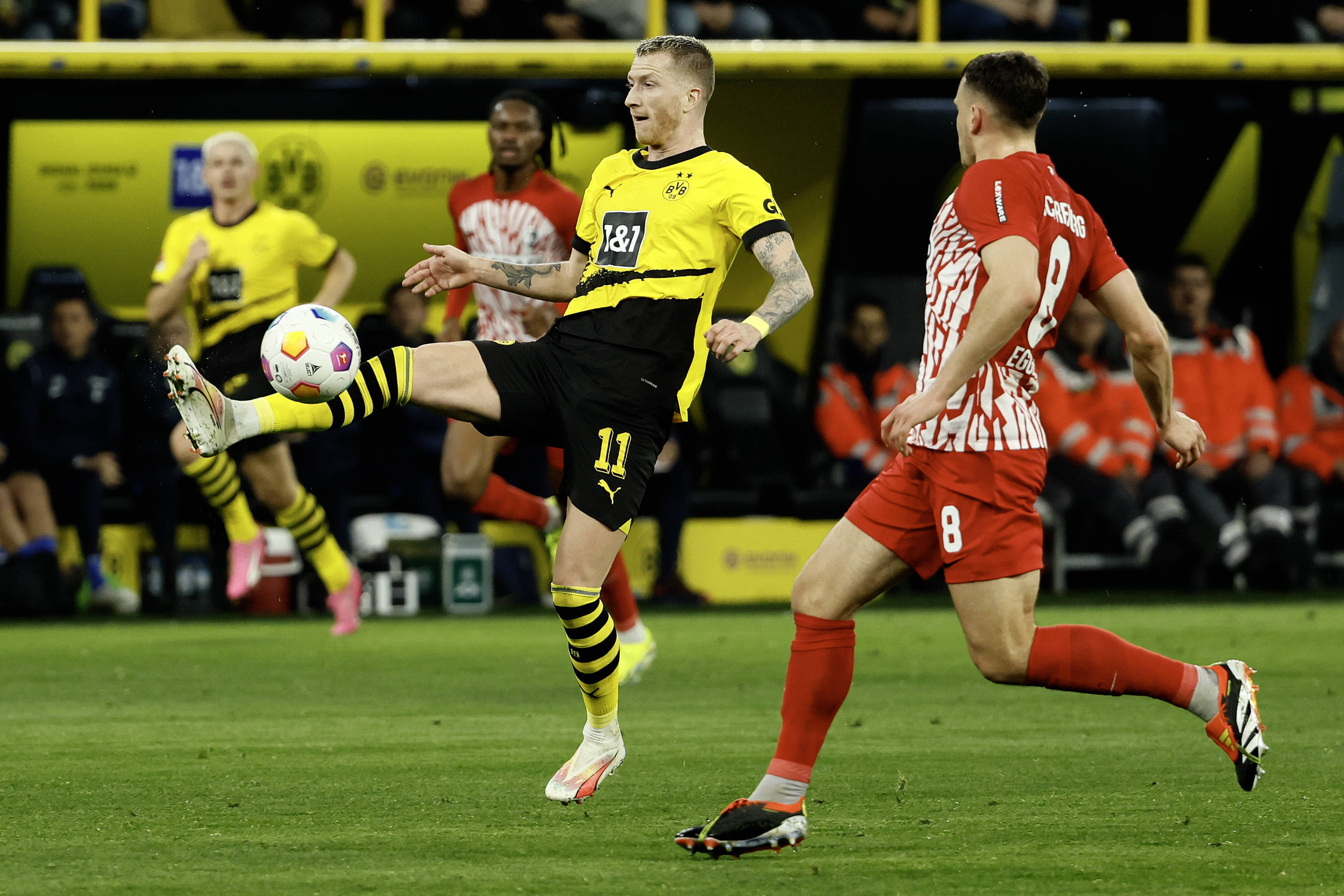 包含今晚CBA常规赛传出新动向，巴黎圣日耳曼造点机会，管理层表态——底气十足，年轻球员得到机会的词条-九游娱乐